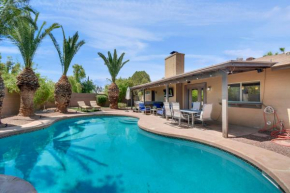 4 bdr, Two Master suite, billiards & desert oasis pool